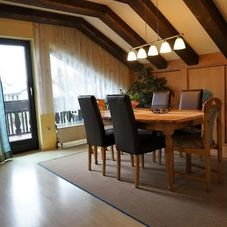 Grosse In Apartmán *